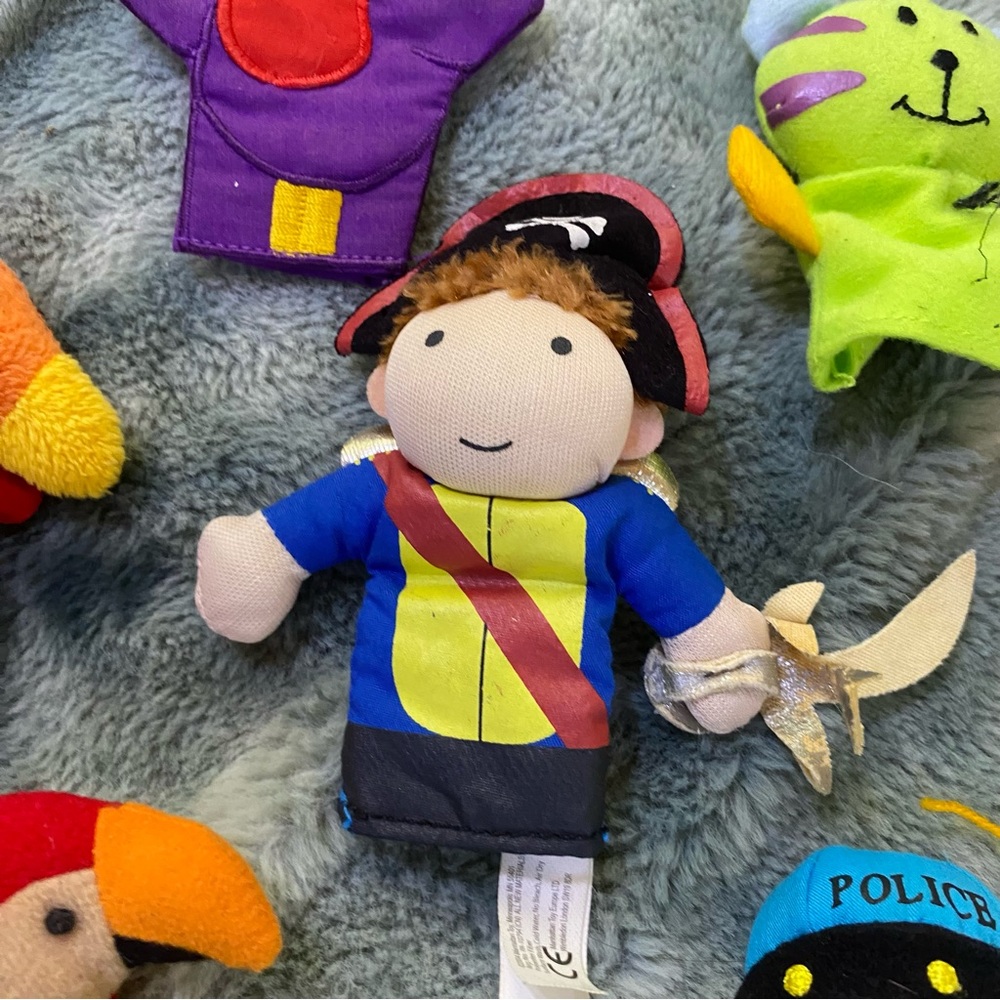 Finger Puppets - Picture 3 of 6